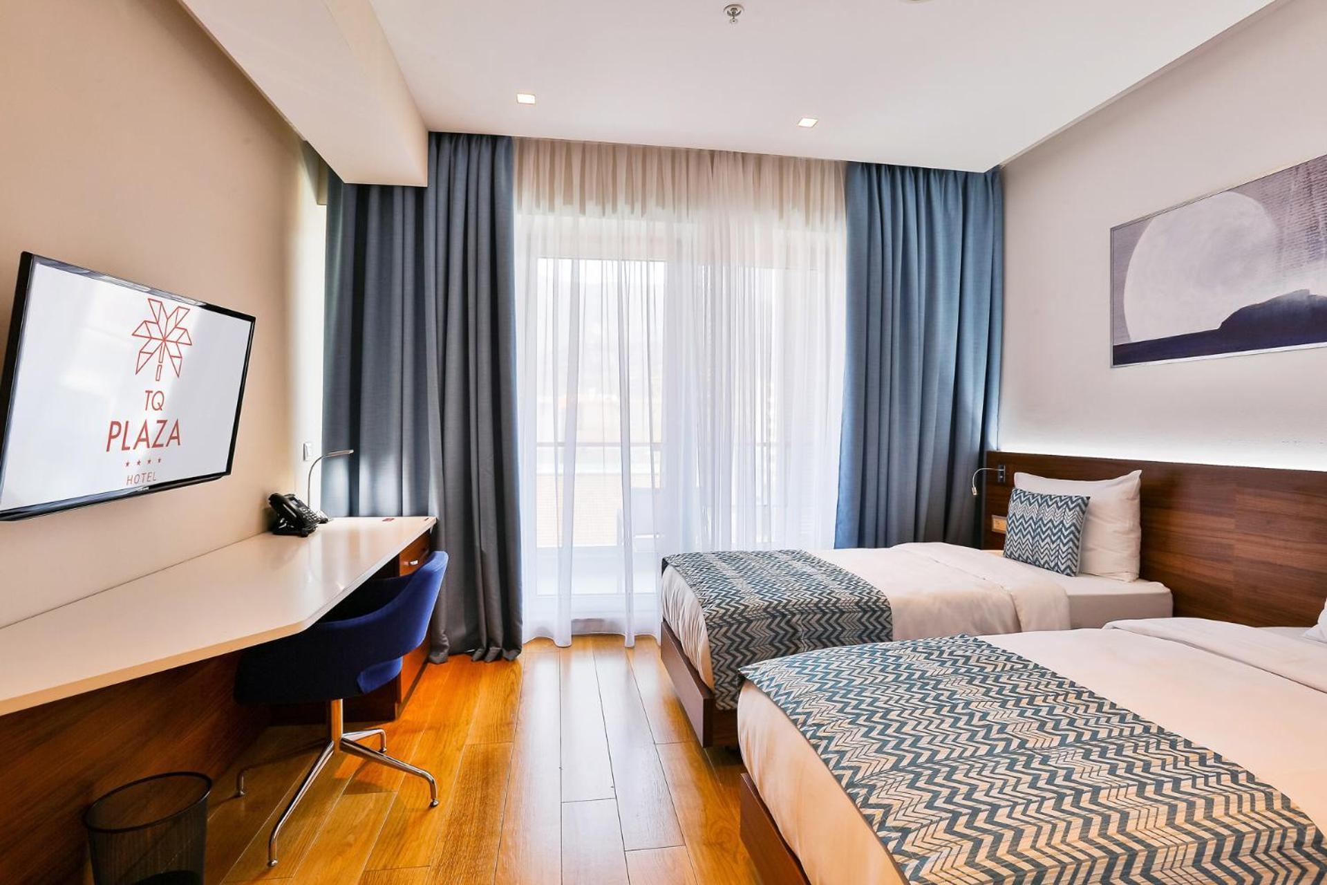 Hotell Tq Plaza